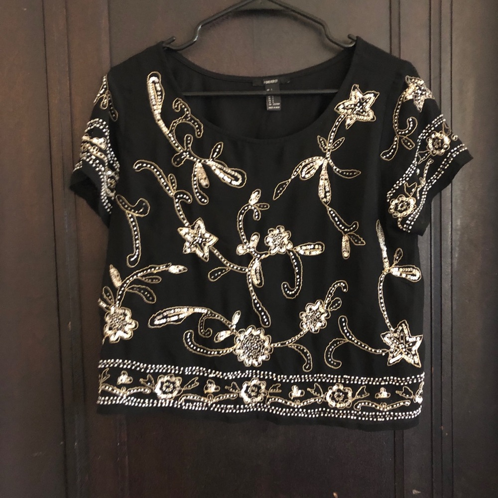 3 for $10 💐 Forever 21 Beaded Crop Top